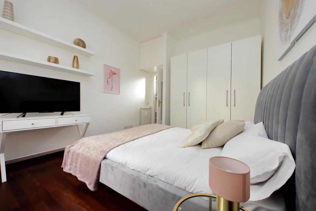 Domus Lou Elegante Appartamento In Trastevere Roma מראה חיצוני תמונה